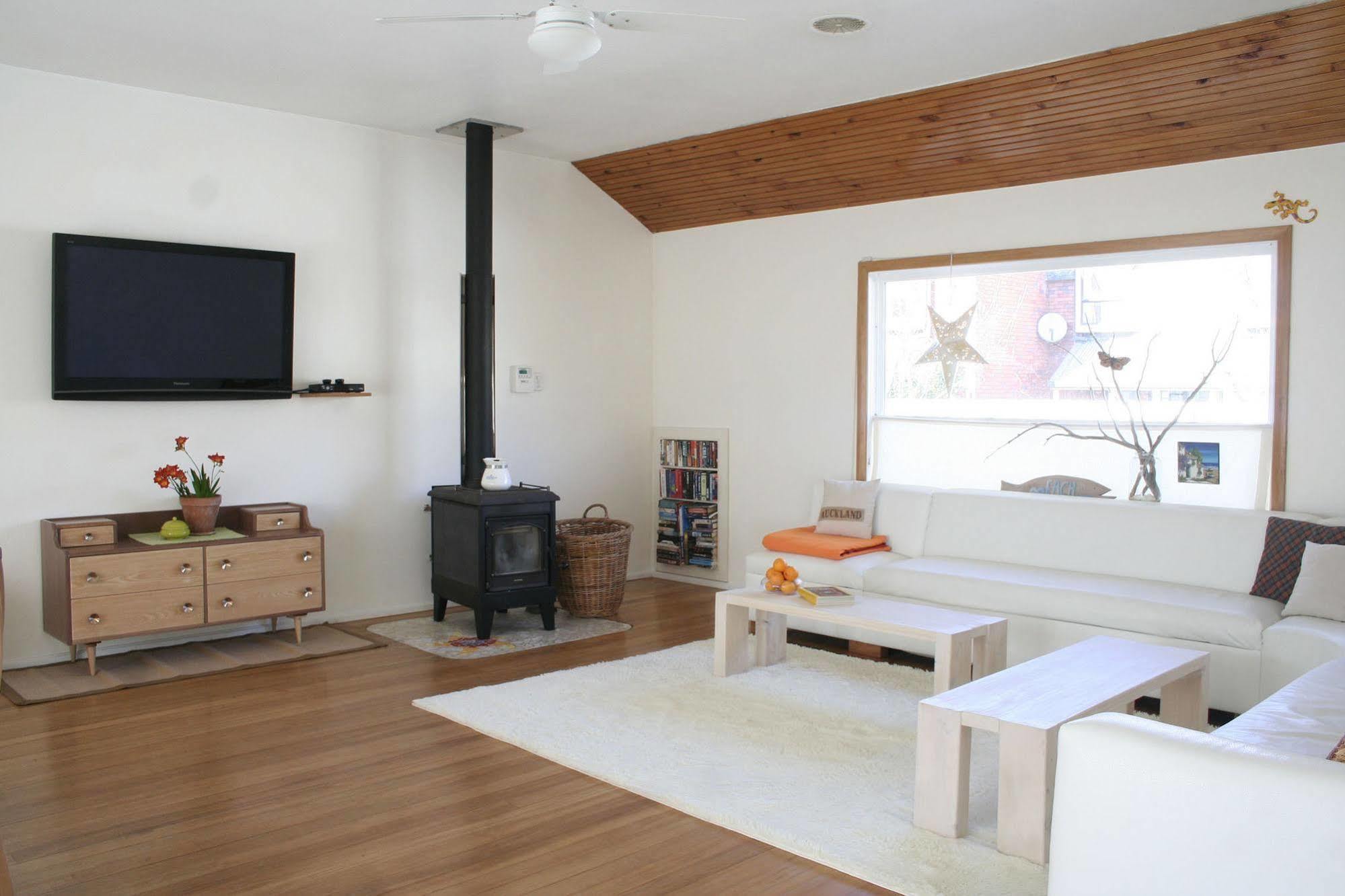 The Beach House - Nelson Bagian luar foto